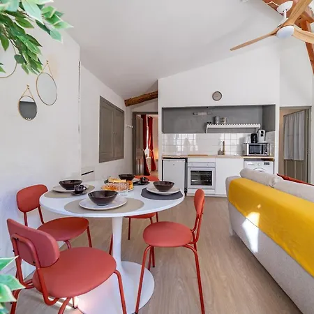Apartamento Au Cœur De L'effervescence Terracotta - Nuit à Nîmes