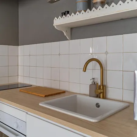 Au Cœur De L'effervescence Terracotta - Nuit à Apartamento Nîmes