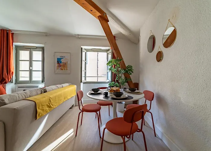Apartamento Au Cœur De L'effervescence Terracotta - Nuit à Nîmes